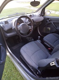 Smart Fortwo 0.7i turbo 45kw rok 9/2005 Sunray Panorama - 9