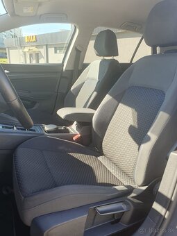 Predám Volkswagen Golf 2.0Tdi DSG VIRTUAL COCKPIT - 9