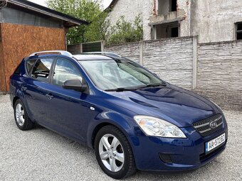 Kia Cee´d SW 1.4 CVVT 16V EX - 9