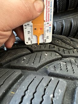 5x112 R16 6,5J ET49 Mercedes Benz + 205/55 R16 zimné - 9