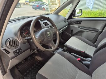 Predám Suzuki SX4 1.5 GC Urban Line AC - 9