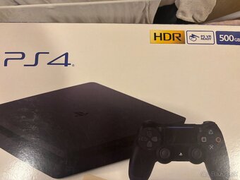 Sony PlayStation 4 Slim 500GB + druhý joystick + 4 hry - 9