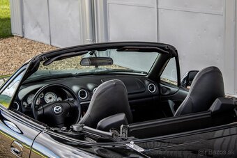 Mazda MX-5 NB 1.6 81kW, M5, Mohair + Vyhrievané sedadlá - 9