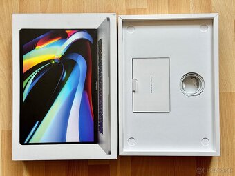 MacBook Pro 16" i7-2.6GHz/16GB/512GB, Výdrž batérie 6 hod. - 9