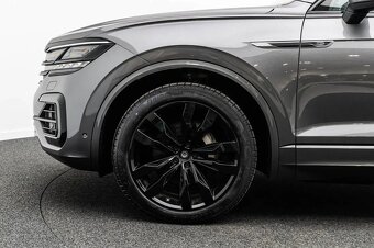 Volkswagen Touareg - 9