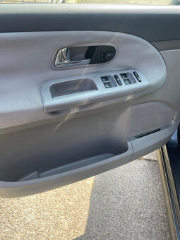 Volkswagen Sharan 2,0 TDI - 9