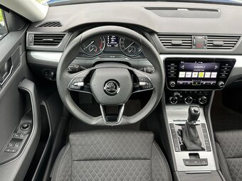 Škoda Superb Combi 2.0 TDi DSG - REZERVOVANE - 9