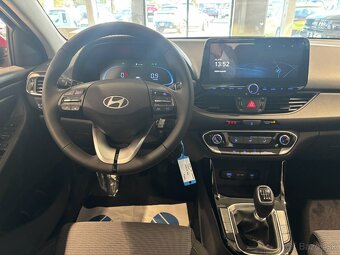 Hyundai i30 1.5i DPi Comfort - 9