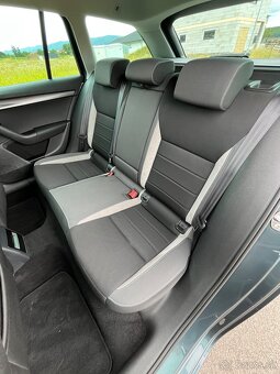Škoda octavia combi 2.0tdi JOY - 9