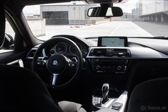BMW rad 3 330i xDrive M Sport A/T - 9