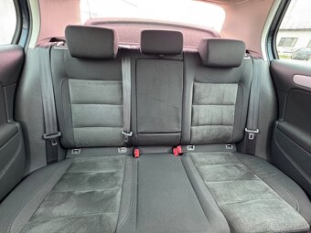 Volkswagen Golf VI 2.0 tdi automat Highline - 9