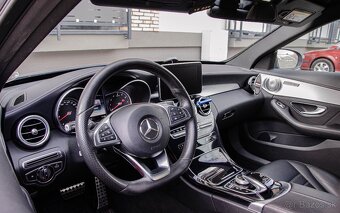 Mercedes-Benz C400 trieda Sedan 4matic A/T - 9