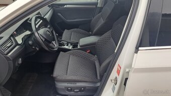 SKODA SUPERB COMBI 2.0 TDI DSG NAVI LED 2018 - 9