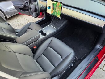 Tesla Model 3 Performance AWD 2021, Nebúrané Aj na splátky - 9