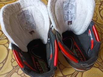 Brankárske korčule CCM Jetspeed FT2, 8,5 D, (užší provedení) - 9