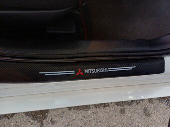 mitsubishi lancer sportback r.v.2012,1,8di,85kw,full,6kvalt - 9