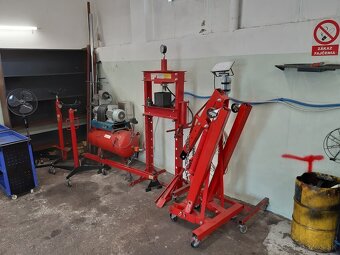 Autoservis / Obchodny priestor na prenajom - 9
