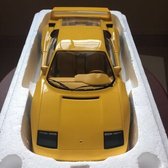 GT SPIRIT 1/18 Koenig Specials Competition EVO II Ferrari Te - 9