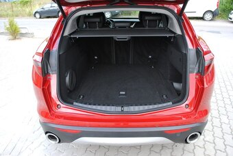 Alfa Romeo Stelvio 2.0 280k Super Q4 A/T⭐PREVERENÉ VOZIDLO⭐ - 9