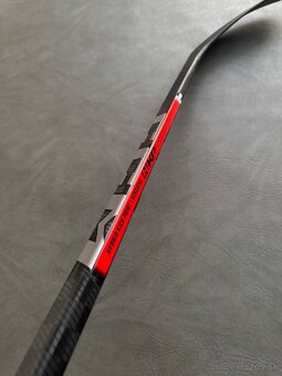 ✅CCM JETSPEED FT6 SR LAVACKA_flex 75 aj 85 zahnutie P28 - 9