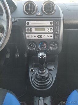 Ford Fiesta 1.4 TDCI DIESEL - 9