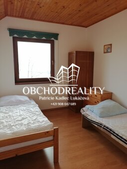 🏡 Predaj murovanej chaty s úžasným výhľadom na Šíravu - 9
