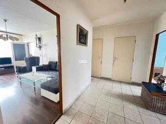 FURČA: Dvorkinova: 4 izbový byt, 92 m² + loggia. ODPORÚČAME. - 9
