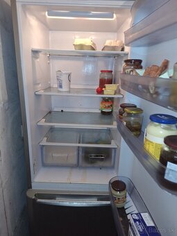 Predám obývaciu stenu posteľ - 9