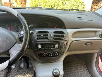 Renault Scenic 1,6 Facelift - 9