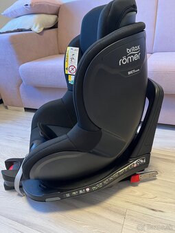 Britax Romer Dualfix M i-size čierna - 9