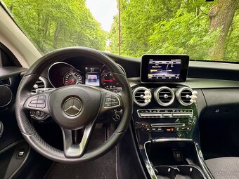 Mercedes-Benz C 220 d 4MATIC (2017) - 9