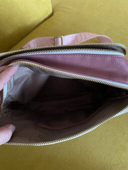 Kabelka Guess RAINEE - 9