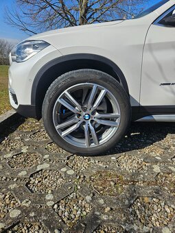 Predám X1 xDrive 2.0d xline 140kW - 9
