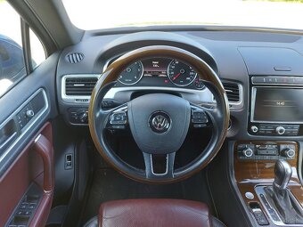 Volkswagen Touareg II 3.0 TDI Executive, 193 kW, 4motion - 9