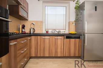 Nízkoenergetický 4-izb. rodinný dom s garážou, Perín - Chym - 9