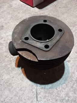 Jawa 250 perák, kývačka, panelka - 9