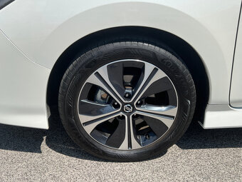 Nissan Leaf N-Connecta 40KWH V ZÁRUKE 360 STUPŇOVÁ KAMERA - 9