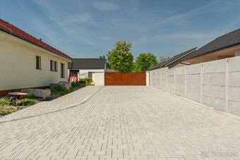 Na predaj | Stavebné pozemky 400 m² - Sereď - 9