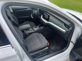 ŠKODA OCTAVIA 4 2.0 TDI 110kw - 9