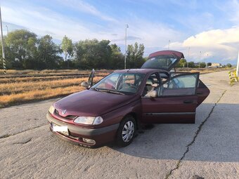 Renault Laguna 1.8 - 9