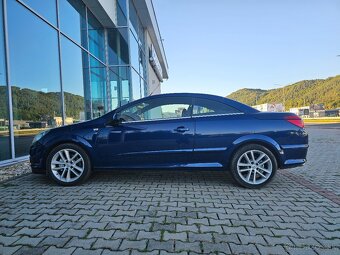 OPEL ASTRA CABRIO/PEVNÁ STRECHA●KOŽA●SUPER STAV - 9