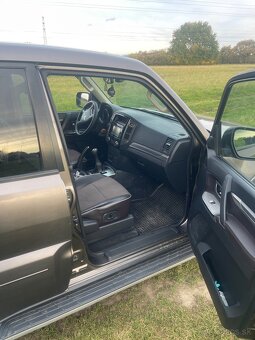 MITSUBISHI PAJERO WAGON 3.2DI-D - 9