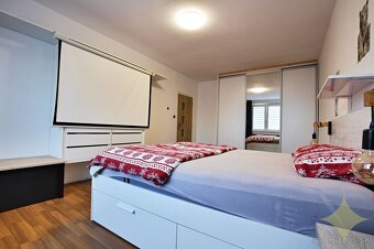 Ponúkame na predaj veľký 2-izbový byt vo Vrakuni - 9