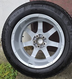 5x112,r17,Dezent,7,5J,et36-225-60-Michelin-3822-5,5mm - 9