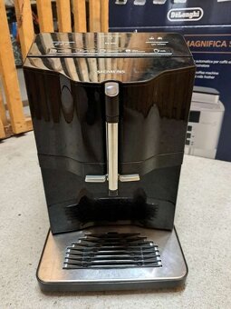 Plnoautomatický kávovar Siemens EQ 300 - 9