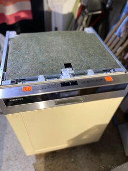 umývačku riadu Siemens - 9