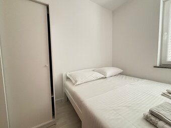 Moderne zariadený 3-izb. apartmán, Novalja / Chorvátsko - 9