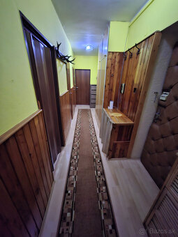 3 IZBOVÝ BYT S LOGGIOU A GARÁŽOU - 9