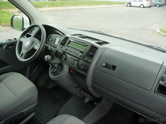 VW CARAVELLE T5 103kW Long COMFORTLINE 8 MÍST WEBAST0 - 9