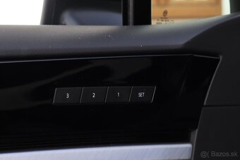 Volkswagen Touareg 3.0 tdi Rline - 9